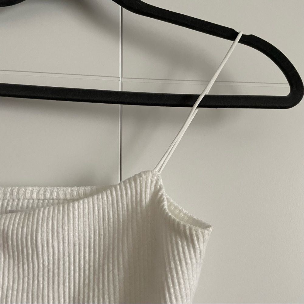 Ardene Ribbed Cropped Bungee Strap Tank - Picture 3 of 4